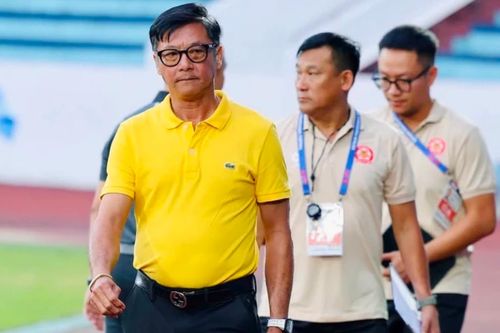 V-League: Sa thải huấn luyện viên trở thành động thái 'chữa cháy' quen thuộc