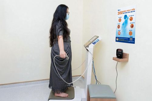 Bác sĩ khuyến cáo rủi ro từ trào lưu giảm cân trên mạng xã hội
