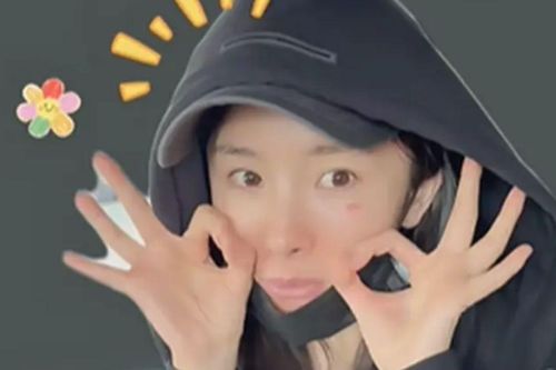 Dương Mịch gây chú ý khi xuất hiện với gương mặt mộc sau chấn thương bỏng