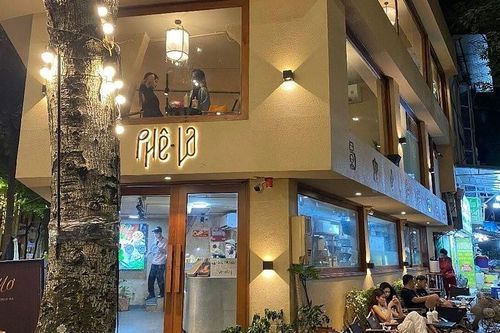 Phê La nói gì sau khi bị xử phạt vi phạm an toàn vệ sinh thực phẩm?