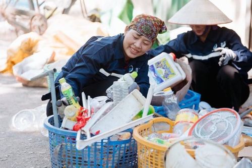 Doanh nghiệp nhựa muốn 'nộp thuế thay' cho đồng nát, ve chai