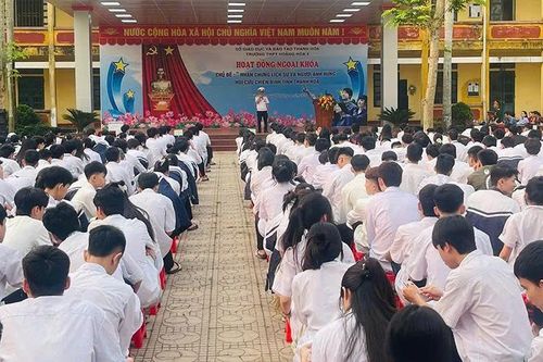 Đa dạng hình thức giáo dục truyền thống lịch sử trong trường học