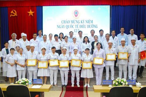Bệnh viện Đa khoa Châu Đốc họp mặt kỷ niệm ngày quốc tế điều dưỡng 12/5