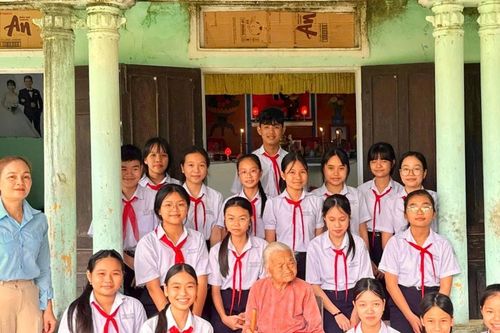 Thiếu nhi Đà Nẵng gìn giữ ký ức lịch sử
