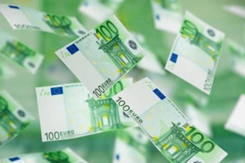 Tỷ giá Euro hôm nay 12/5: Biến động trái chiều, cao nhất đạt 30.520 VND/EUR