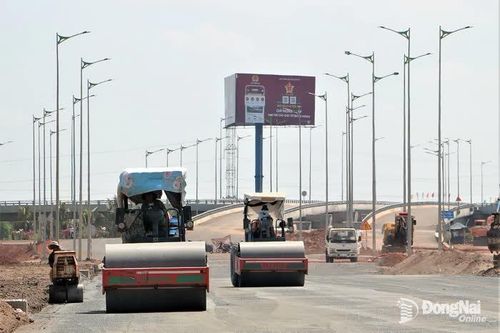 Triển khai thi công '3 ca, 4 kíp' tại 5 dự án quan trọng của thành phố Đồng Nai
