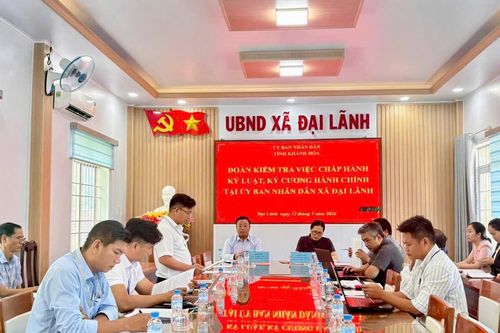 Kiểm tra việc chấp hành kỷ luật, kỷ cương hành chính tại xã Đại Lãnh
