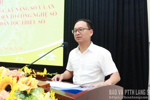Cập nhật kiến thức, kỹ năng số cho tổ công nghệ số cộng đồng và đồng bào dân tộc thiểu số