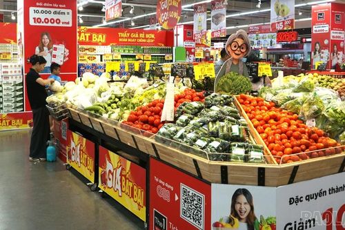 Lào Cai: Chủ động bình ổn thị trường, giữ đà tăng trưởng