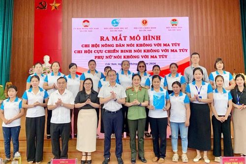 Xã Cốc San ra mắt các mô hình 'Nói không với ma túy'