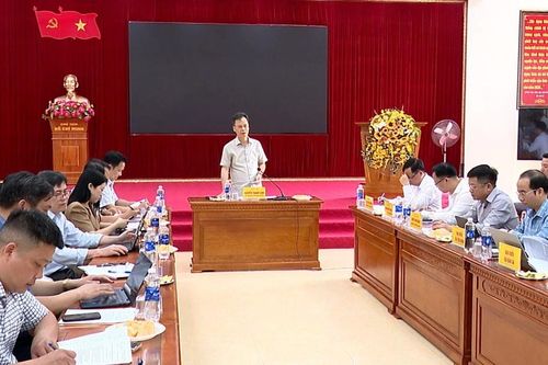 Phó chủ tịch UBND tỉnh Nguyễn Thành Sinh làm việc tại các xã: Yên Bình, Thác Bà, Cảm Nhân, Yên Thành, Bảo Ái