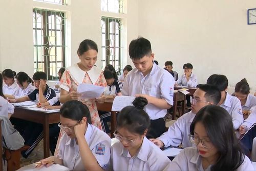 Nhà trường phải công khai kế hoạch dạy thêm, học thêm