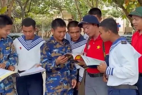 Trường Sa - Gần hơn từ những chuyến đi
