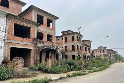 Gỡ 'điểm nghẽn' dự án tồn đọng, xử lý vi phạm đất đai trước năm 2025
