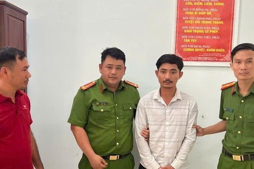 Bắt tạm giam 'nghịch tử' Lê Thanh Tuấn, dùng điếu cày đánh vào đầu cha ruột