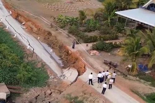 Tây Ninh: Đê bao sông Lò Gạch chưa nghiệm thu đã sạt lở