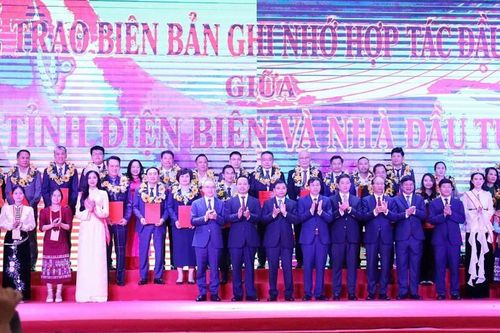 Hơn 1.200 đại biểu tham dự Hội nghị xúc tiến đầu tư tỉnh Điện Biên