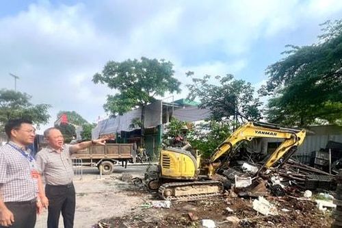 Phường Phú Diễn cưỡng chế, xử lý dứt điểm vi phạm về đất đai