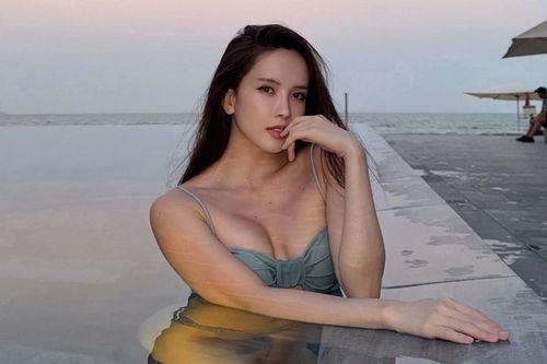 Thiều Bảo Trâm ra mắt 'Thỏ săn mồi', ngày càng táo bạo