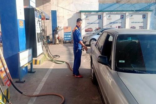 Thái Nguyên đồng loạt chuyển sang bán xăng sinh học E10