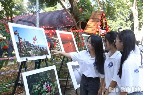 'Kết nối bản sắc' Việt Nam - Hàn Quốc trưng bày 100 tác phẩm nhiếp ảnh