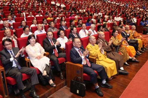 Khẳng định vị thế và phương thức hoạt động mới