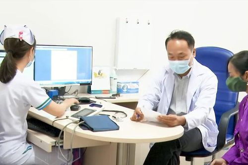 Dự kiến dùng một phần thuế thuốc lá, rượu, bia để hỗ trợ chi trả dịch vụ y tế