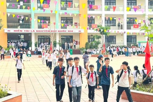 Học sinh miền núi Quảng Ninh giao lưu các môn văn hóa cấp xã bậc THCS