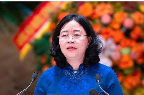 Chân dung Chủ tịch Ủy ban Trung ương Mặt trận Tổ quốc Việt Nam Bùi Thị Minh Hoài