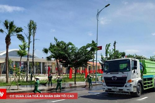 Cảnh quan, môi trường sạch đẹp mừng lễ hội Hoa phượng đỏ