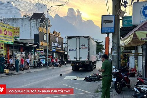 Xe tải va chạm với xe máy, 1 người tử vong