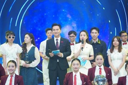 Gala Trạm yêu thương và những câu chuyện khiến lòng người ở lại