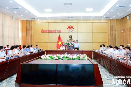 Chủ tịch UBND tỉnh chốt mốc hoàn thành nhiều tuyến đường thi công dang dở tại các phường trung tâm