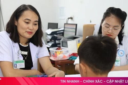 Phát hiện nhiều trẻ chậm nói, tăng động qua khám sàng lọc ở Hà Tĩnh