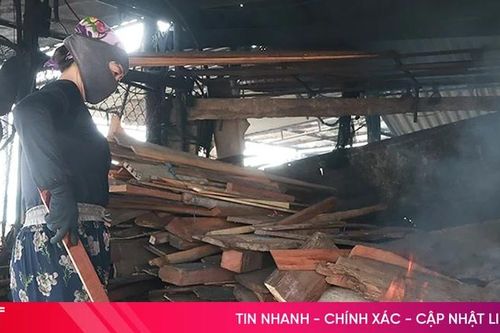 'Bà hỏa' rình rập làng chế biến hến ven sông La