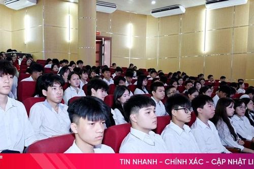 Mỗi học sinh hãy nỗ lực học tập để trở thành công dân có ích, góp phần xây dựng quê hương, đất nước