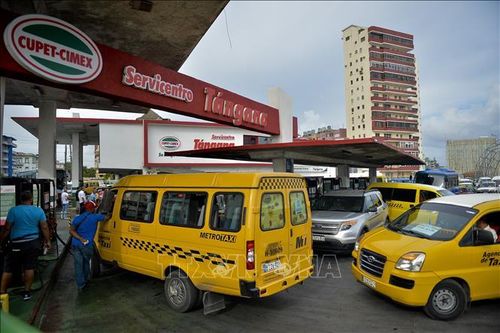 Cuba điều chỉnh giá xăng, dầu