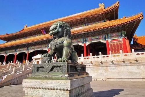 Ẩn ý kinh ngạc trong Tử Cấm Thành: Vì sao sư tử đá lại được khắc với đôi tai cụp?