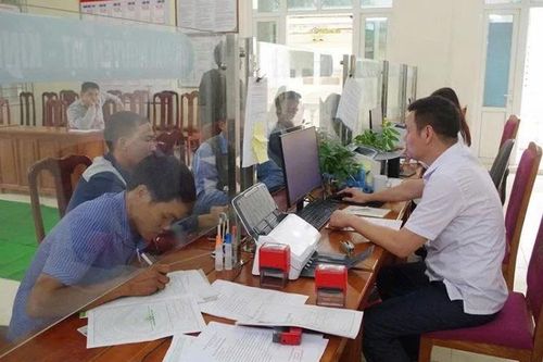 Xã Ba Đình đẩy mạnh xây dựng chính quyền số, người dân làm thủ tục nhanh gọn ngay trong ngày