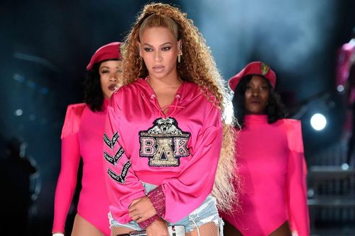Vì sao Beyoncé bị loại khỏi danh sách '30 nhà soạn nhạc vĩ đại nhất còn sống'?