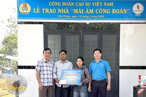 Mái ấm nghĩa tình cho công nhân dân tộc thiểu số khó khăn