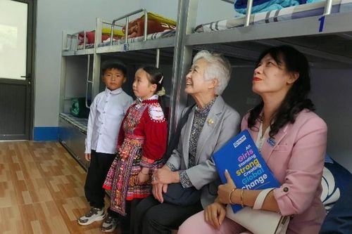 Khánh thành công trình nhà lưu trú cho học sinh Trường PTDTBT Tiểu học Phăng Sô Lin