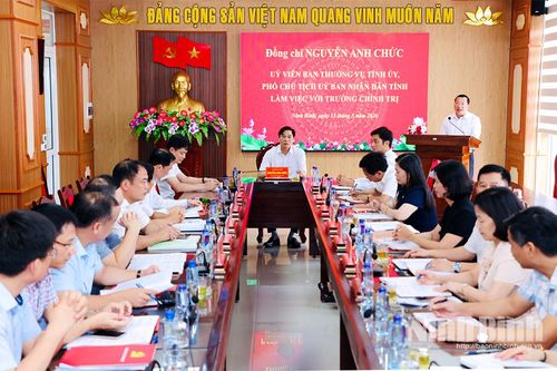 Tăng cường phối hợp, hỗ trợ Trường Chính trị tỉnh phấn đấu đạt chuẩn mức 2 vào năm 2028
