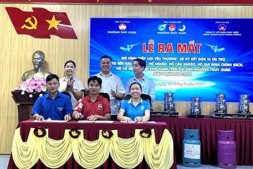 Chung tay sẻ chia cùng hộ khó khăn từ mô hình 'Bếp lửa yêu thương'