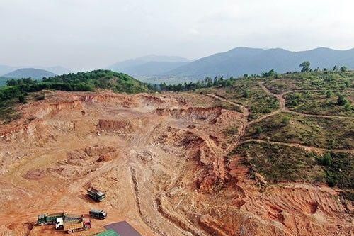 Nghệ An: Phê duyệt 11 mỏ đất, cát phục vụ thi công cao tốc không qua đấu giá