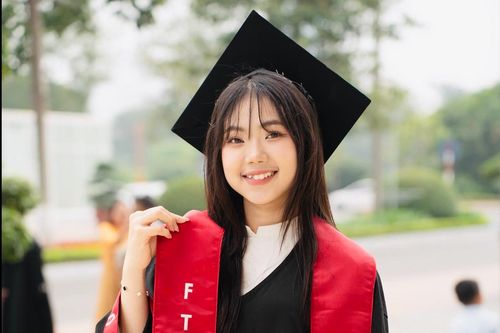 Nữ sinh Ngoại thương tốt nghiệp xuất sắc ngành tài chính, có nghiên cứu quốc tế