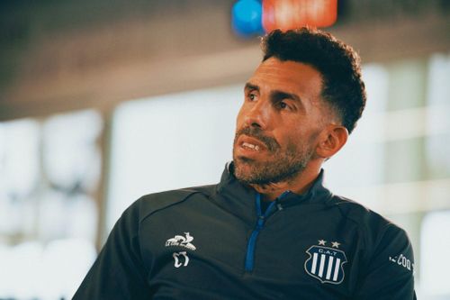 Carlos Tevez vỡ mộng