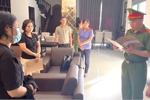 'Nổ' chạy hồ sơ đất, người phụ nữ chiếm đoạt gần 500 triệu đồng