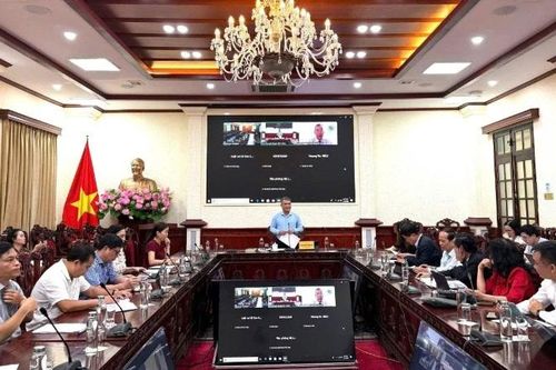 Hoàn thiện khái niệm bản lĩnh chính trị của luật sư