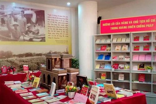 Bộ Văn hóa, Thể thao và Du lịch chủ trì, phối hợp thực hiện cung ứng xuất bản phẩm sử dụng ngân sách nhà nước